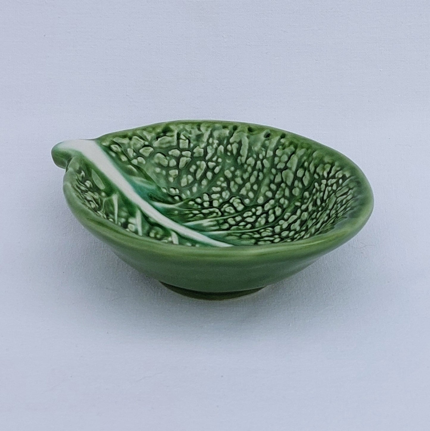 Sushi Soy Sauce bowl, Sauce bowl, Ceramic bowl for sauce, Ceramic bowl handmade pottery, Portuguese ceramics, Ceramic Cabbage leaf design