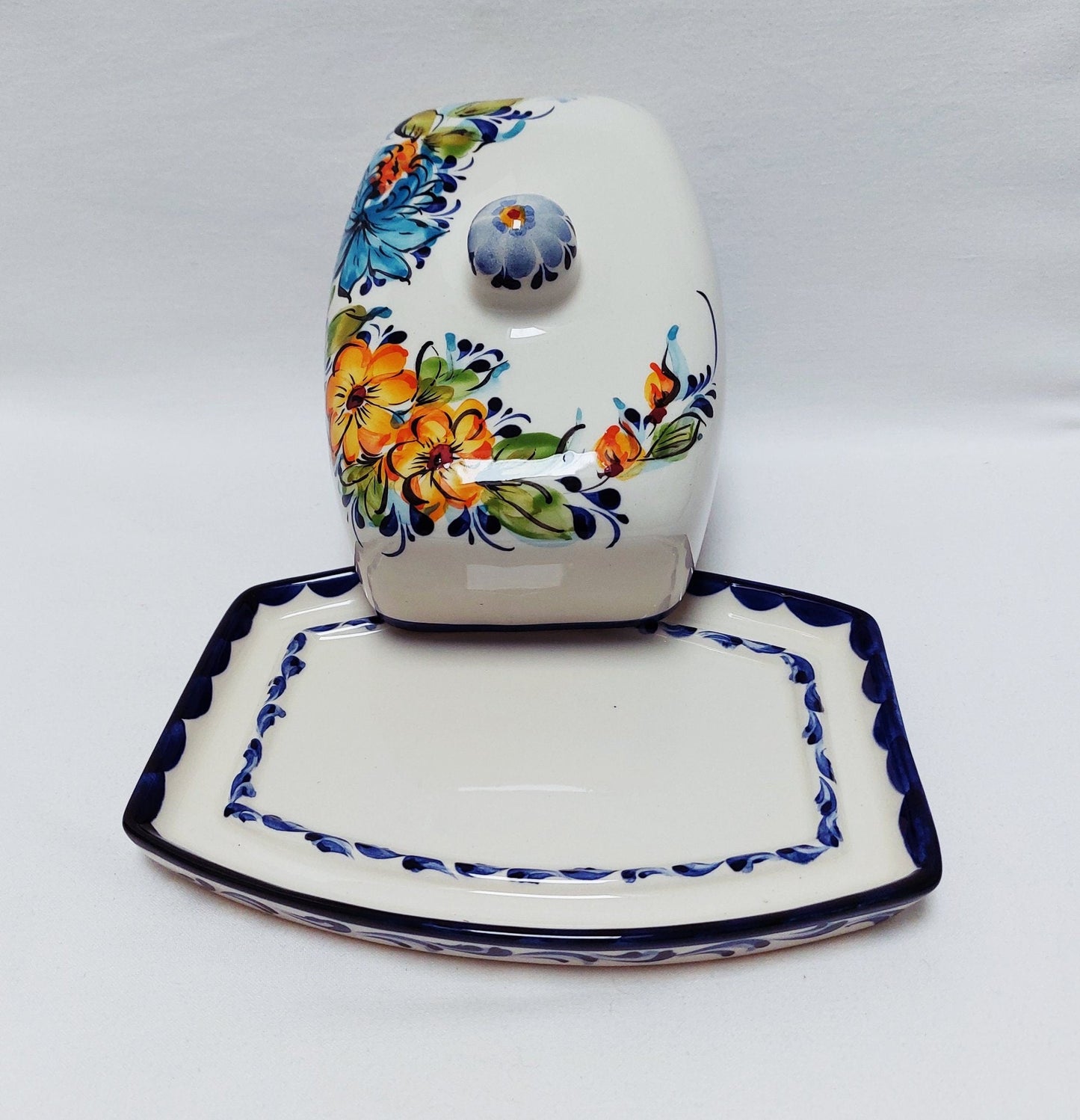 Butter Dish | Covered butter dish| Pottery butter dish| Ceramic Cheese Dish | Spread Dish | Portuguese Hand Painted Ceramics