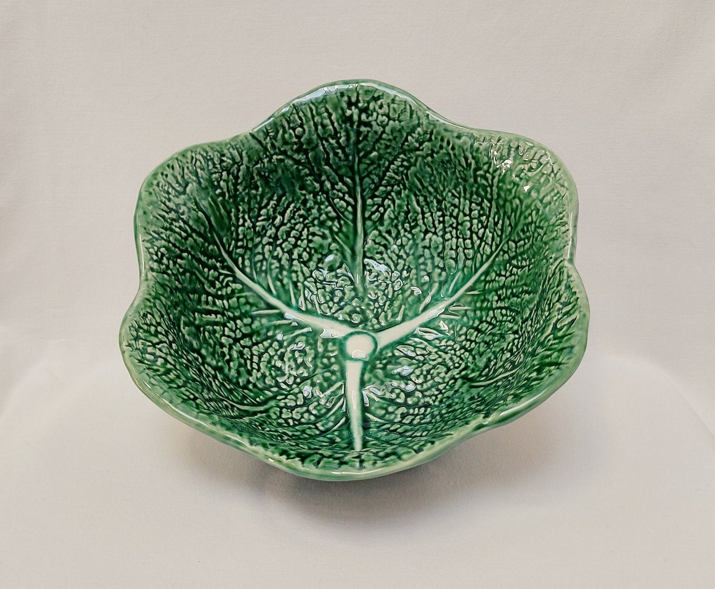 Cabbage salad bowl, Ceramic Cabbage leaf design, Large ceramic salad bowl, wedding gift