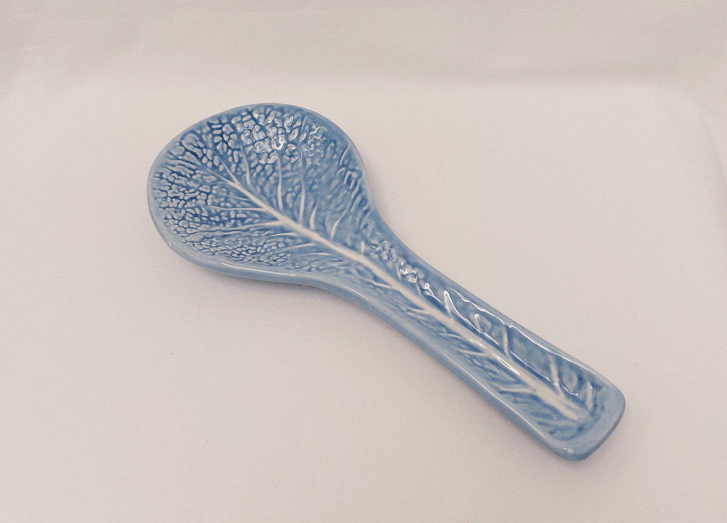 Ceramic Spoon Rest| Ceramic Cabbage leaf design| Traditional portuguese ceramic| Traditional ceramic for kitchen| Gifts for chefs