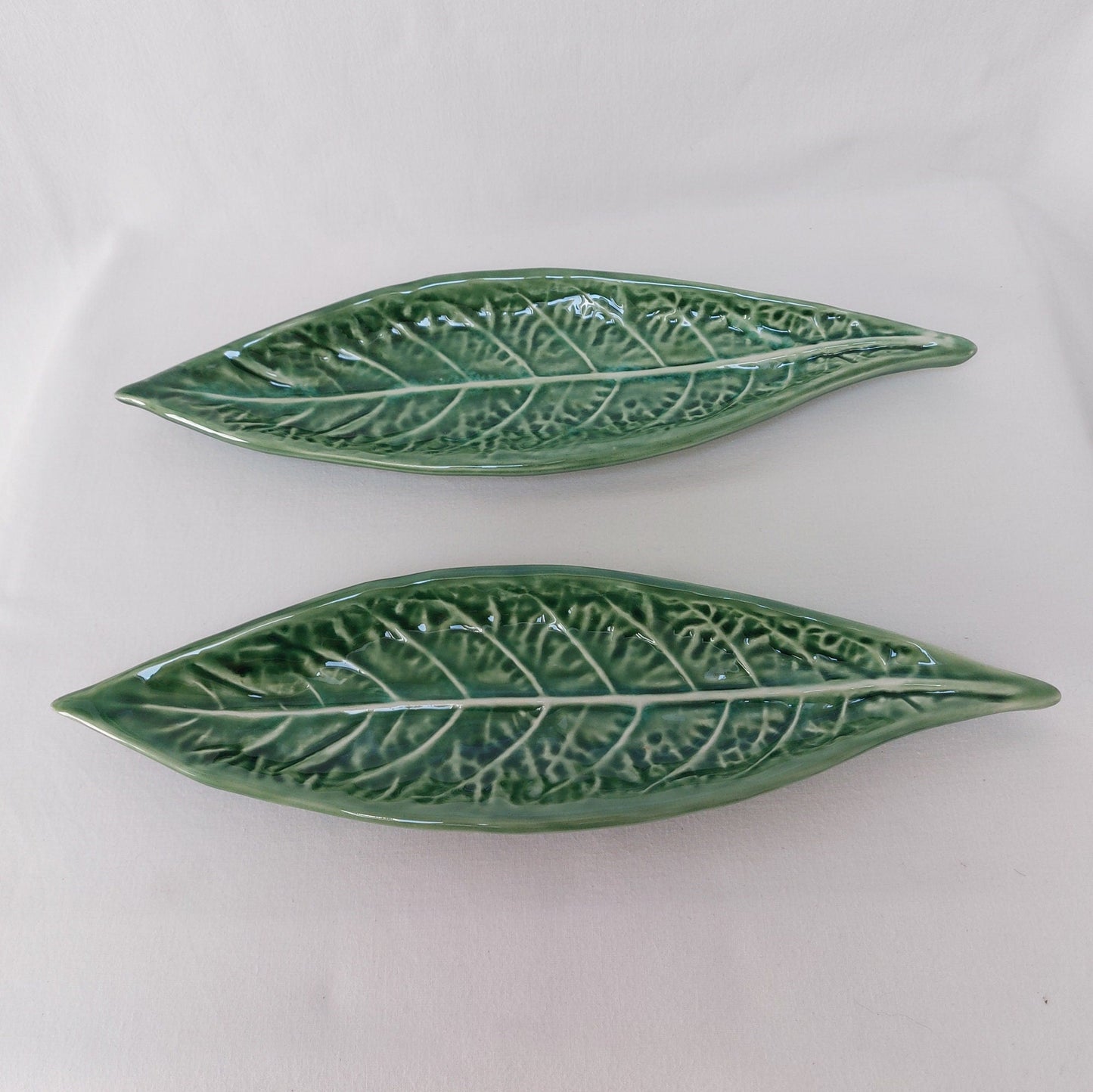 Set x2 Appetizer ceramic plate cabbage leaf, Portuguese Ceramic Appetizer Plate, Appetizer tray