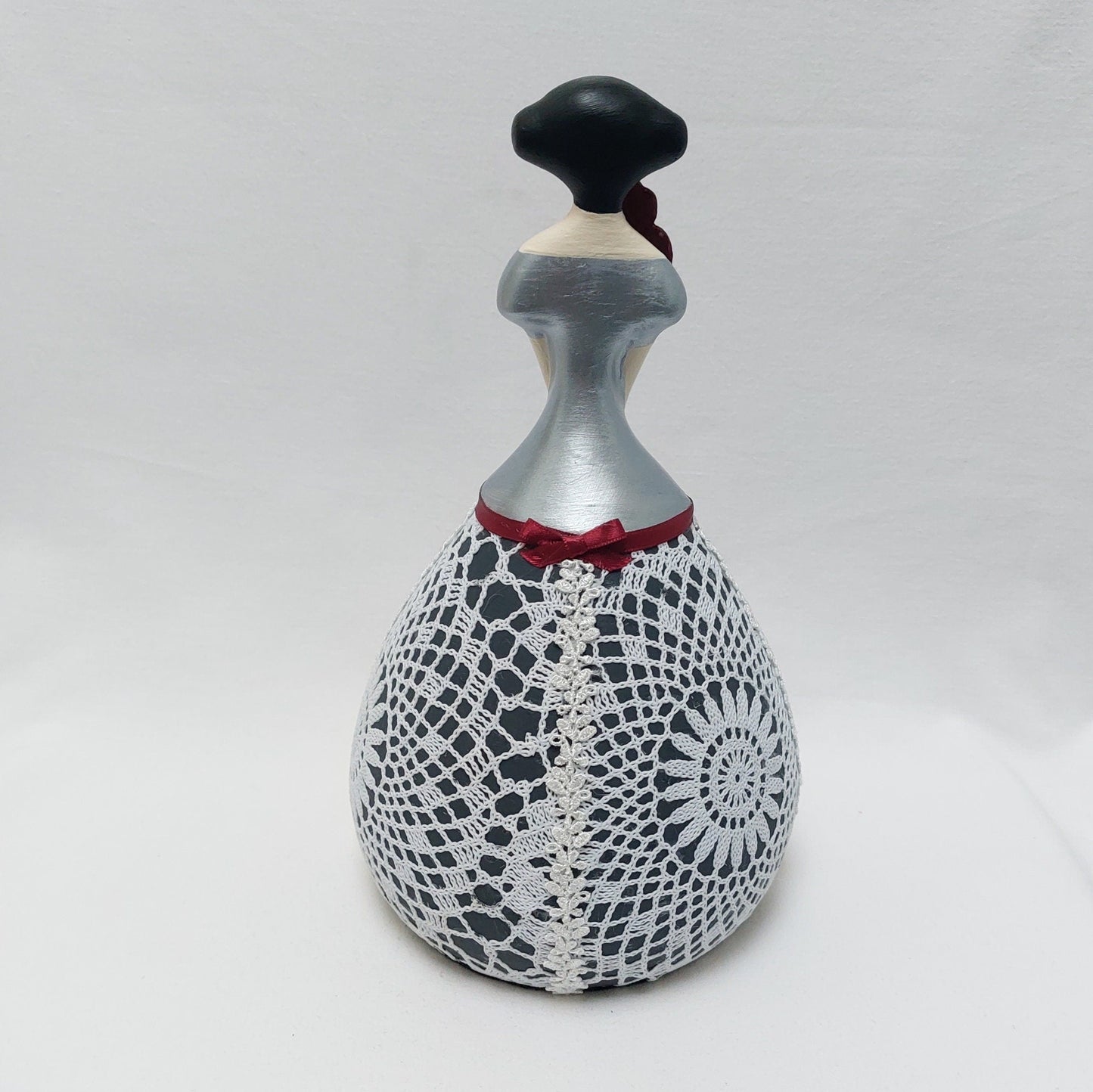 Portuguese Typical Figure with lace, Decorative figurine, Christmas Gift, Decorative ceramic doll, Typical Portuguese decorative Pottery