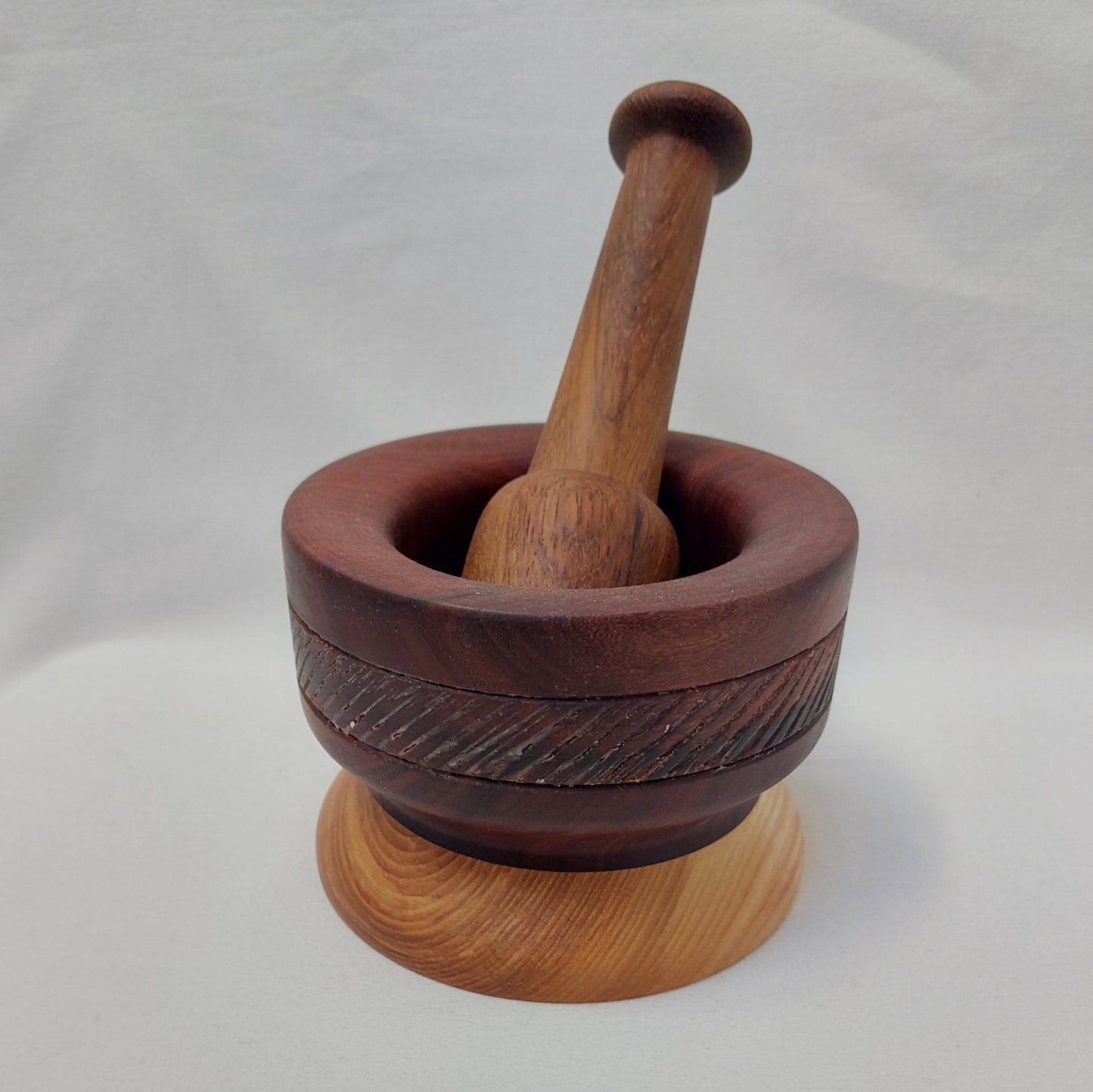 Handmade Wooden Large mortar and pestle finished with beeswax. Solid wood mortar, Large wooden mortar and pestle handmade. Christmas Gifts