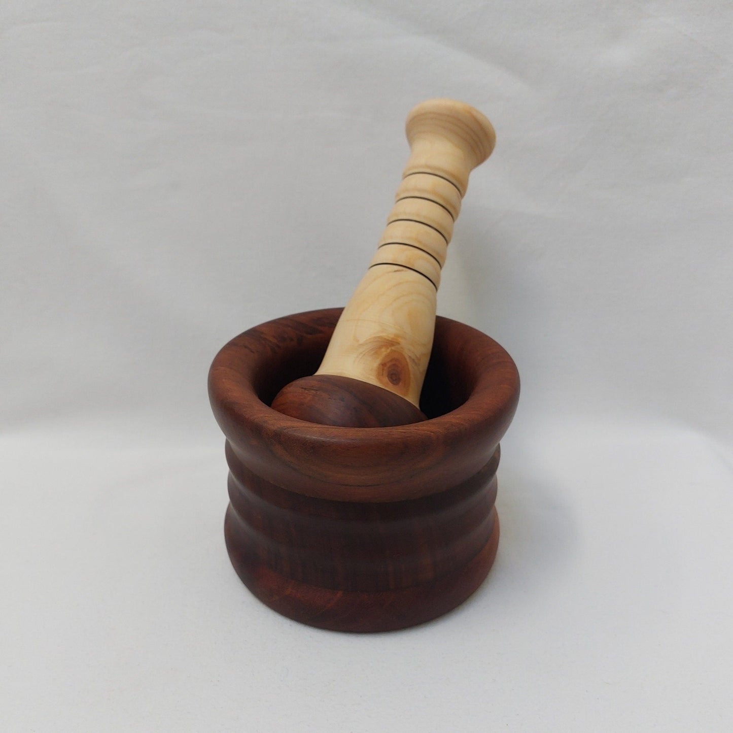 Handmade Wooden mortar and pestle finished with beeswax. Solid wood mortar, Wooden mortar and pestle handmade. Christmas Gifts for Chefs