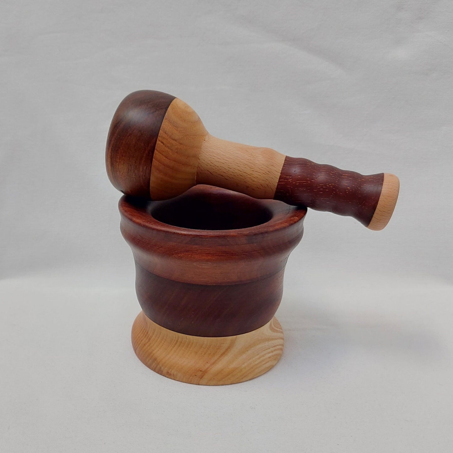 Handmade Wooden mortar and pestle finished with beeswax. Solid wood mortar, Wooden mortar and pestle handmade. Christmas Gifts for Chefs