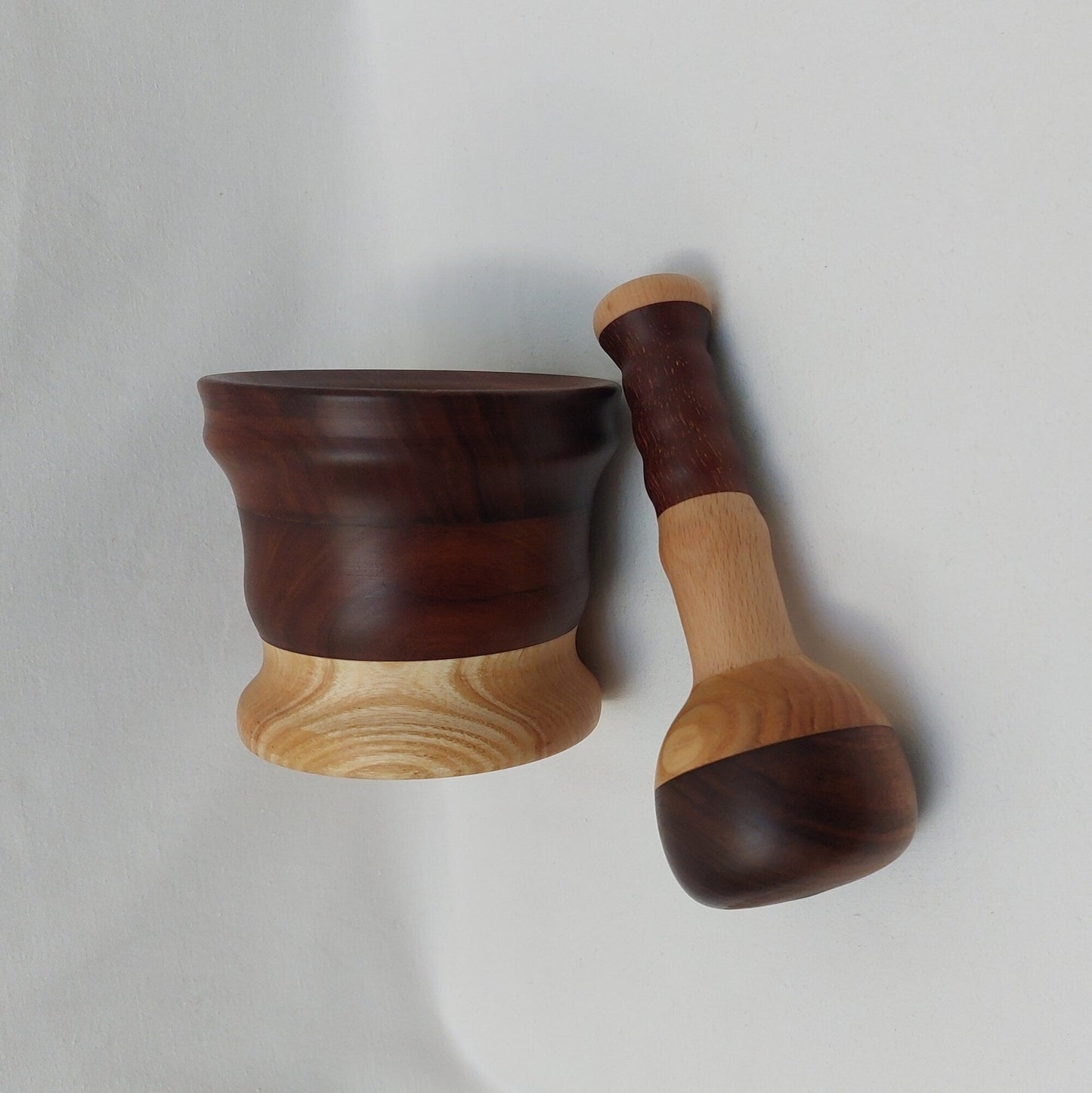 Handmade Wooden mortar and pestle finished with beeswax. Solid wood mortar, Wooden mortar and pestle handmade. Christmas Gifts for Chefs