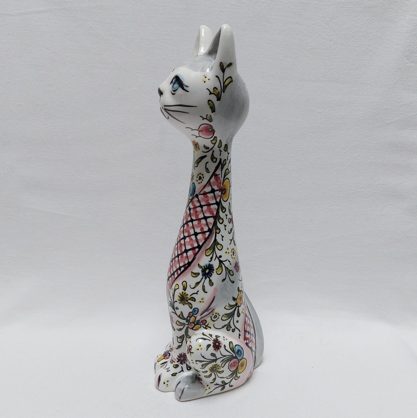 Cat Statue decorative piece, Hand painted Cat Statue, Portuguese ceramic, Gift for her, Ceramic cat, Hand painted ceramic pieces
