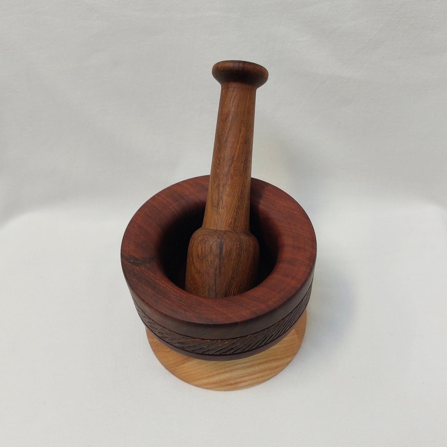 Handmade Wooden Large mortar and pestle finished with beeswax. Solid wood mortar, Large wooden mortar and pestle handmade. Christmas Gifts