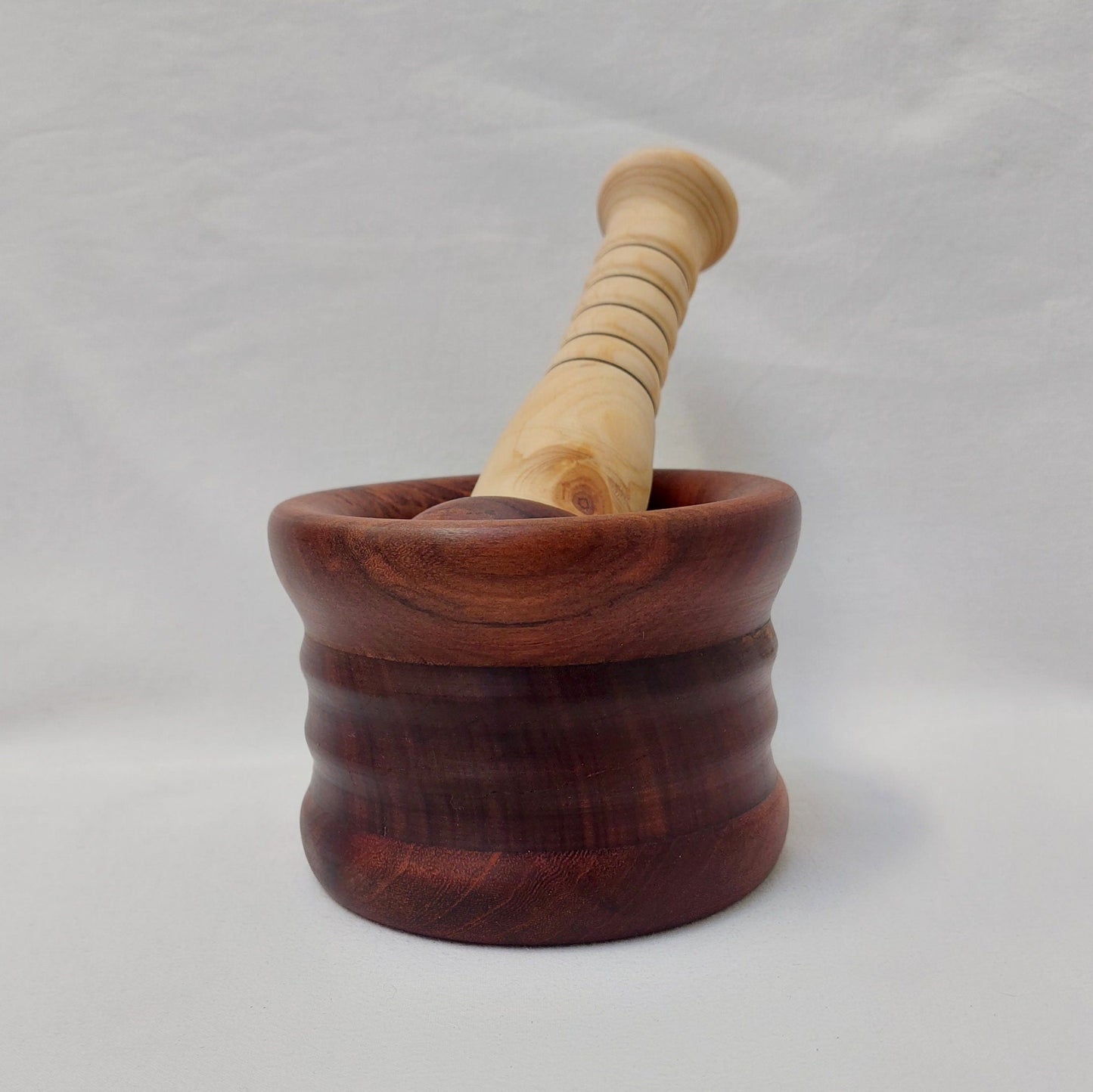 Handmade Wooden mortar and pestle finished with beeswax. Solid wood mortar, Wooden mortar and pestle handmade. Christmas Gifts for Chefs