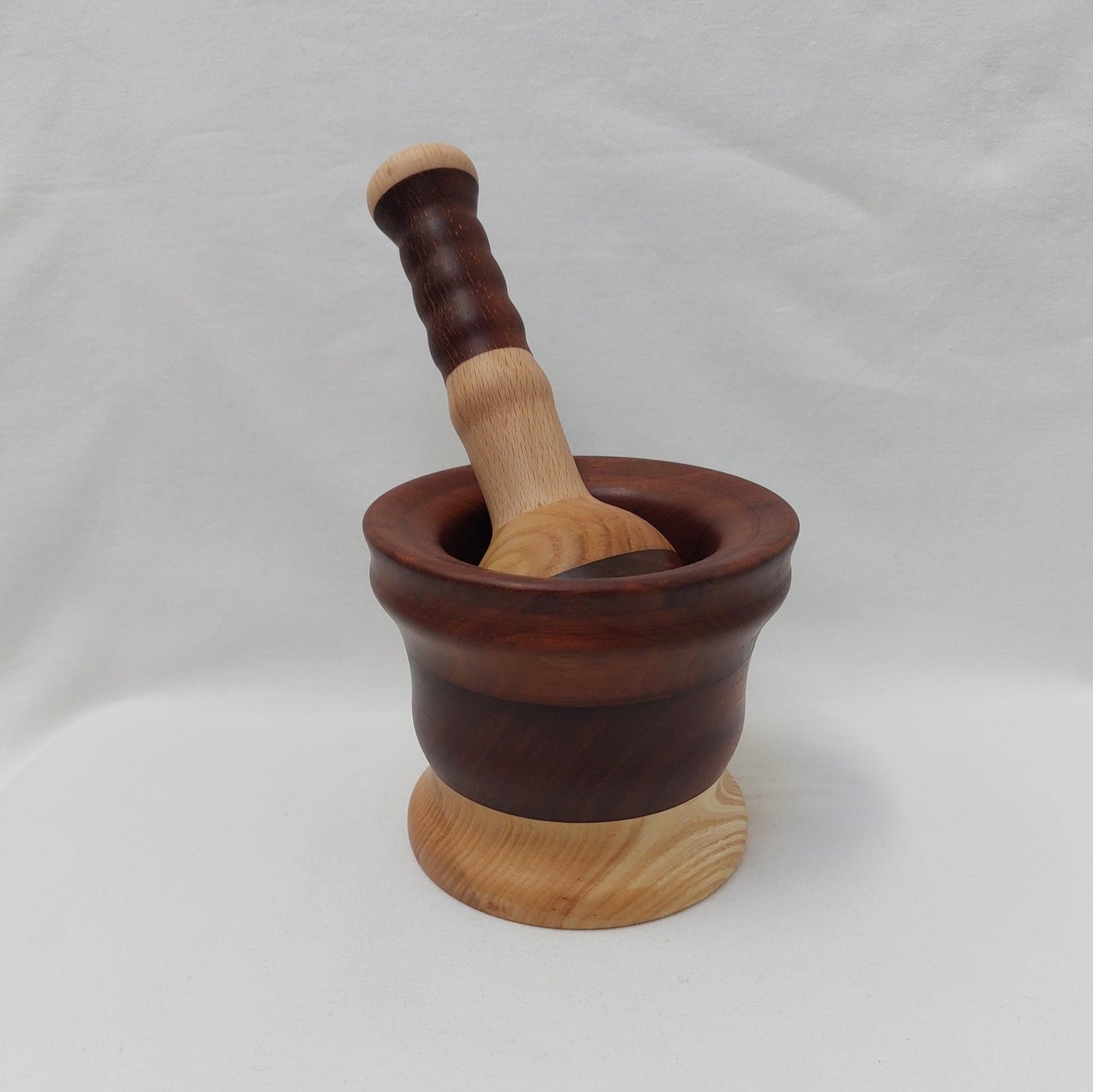 Handmade Wooden mortar and pestle finished with beeswax. Solid wood mortar, Wooden mortar and pestle handmade. Christmas Gifts for Chefs
