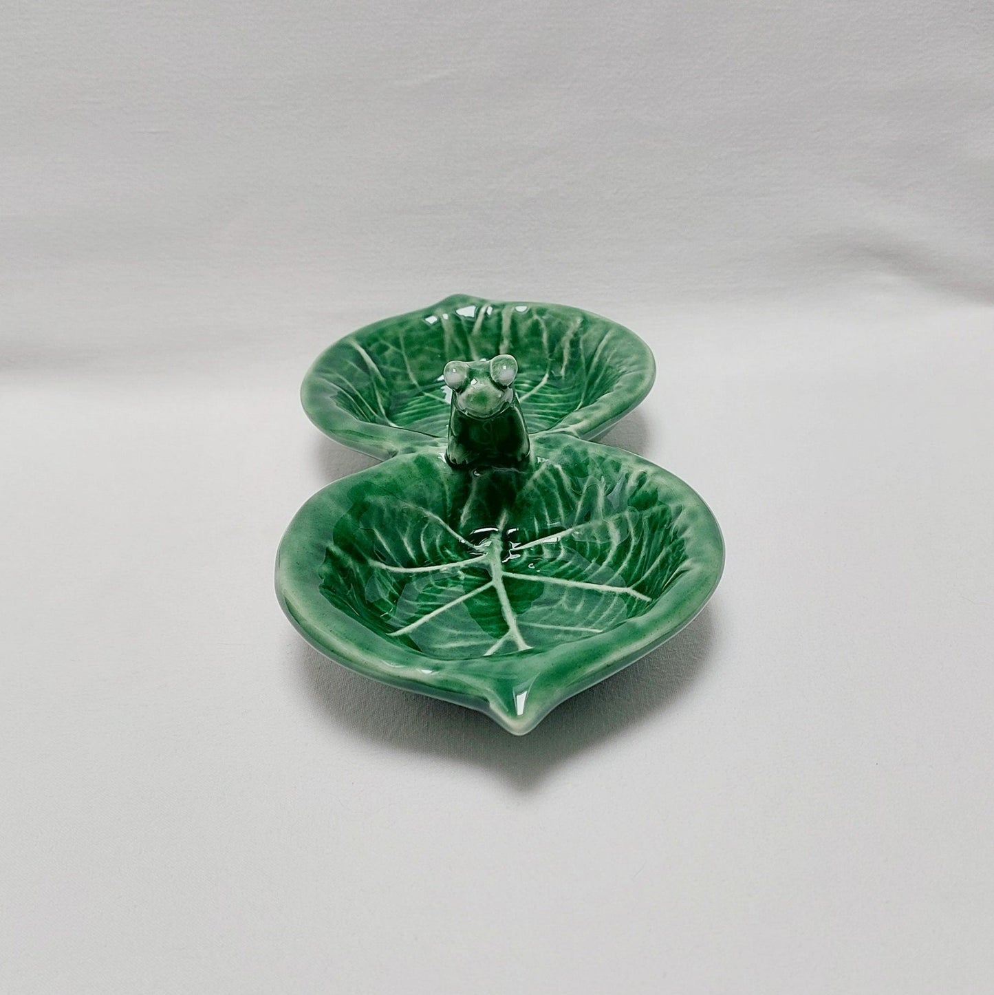 Appetizer ceramic cabbage plate, Portuguese Ceramic Appetizer Plate cabbage, Singular Christmas Portuguese gifts
