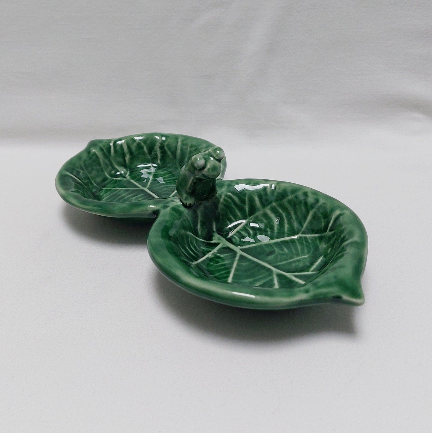 Appetizer ceramic cabbage plate, Portuguese Ceramic Appetizer Plate cabbage, Singular Christmas Portuguese gifts