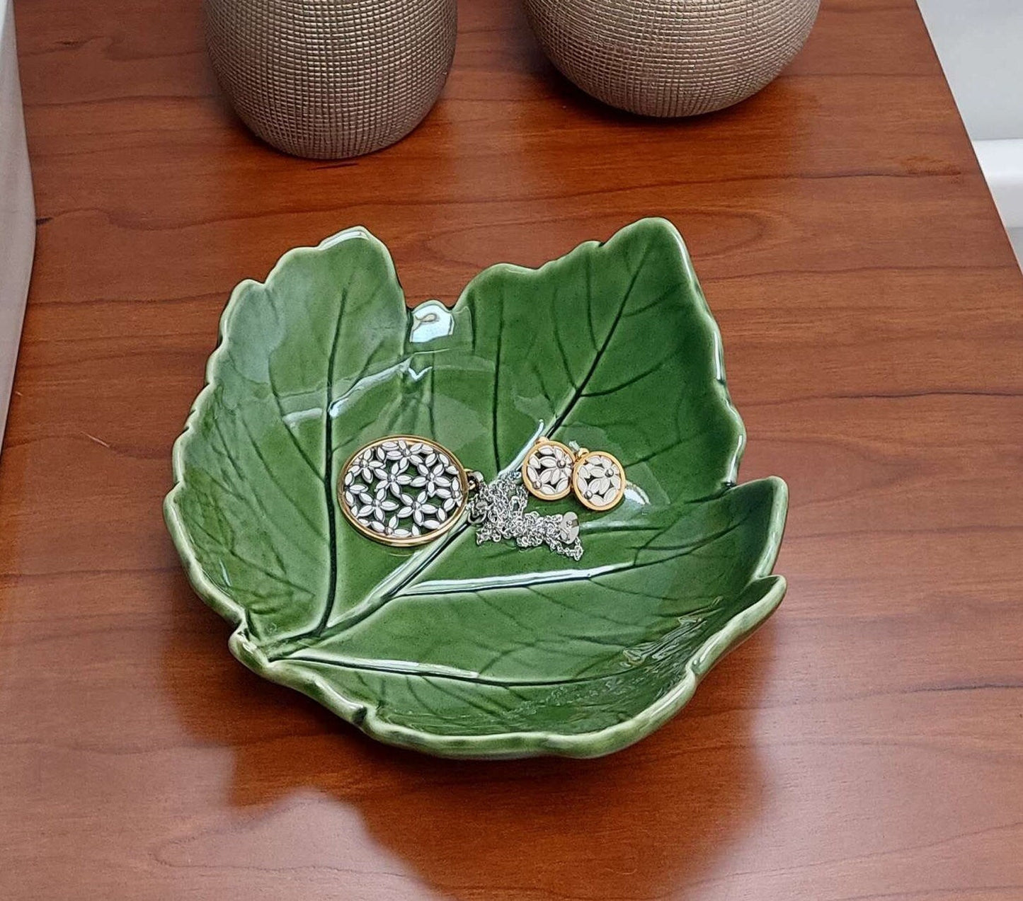 Jewelry tray, Decorative tray, Jewelry tray, Decorated oval tray for the bathroom| Ceramic soap dish