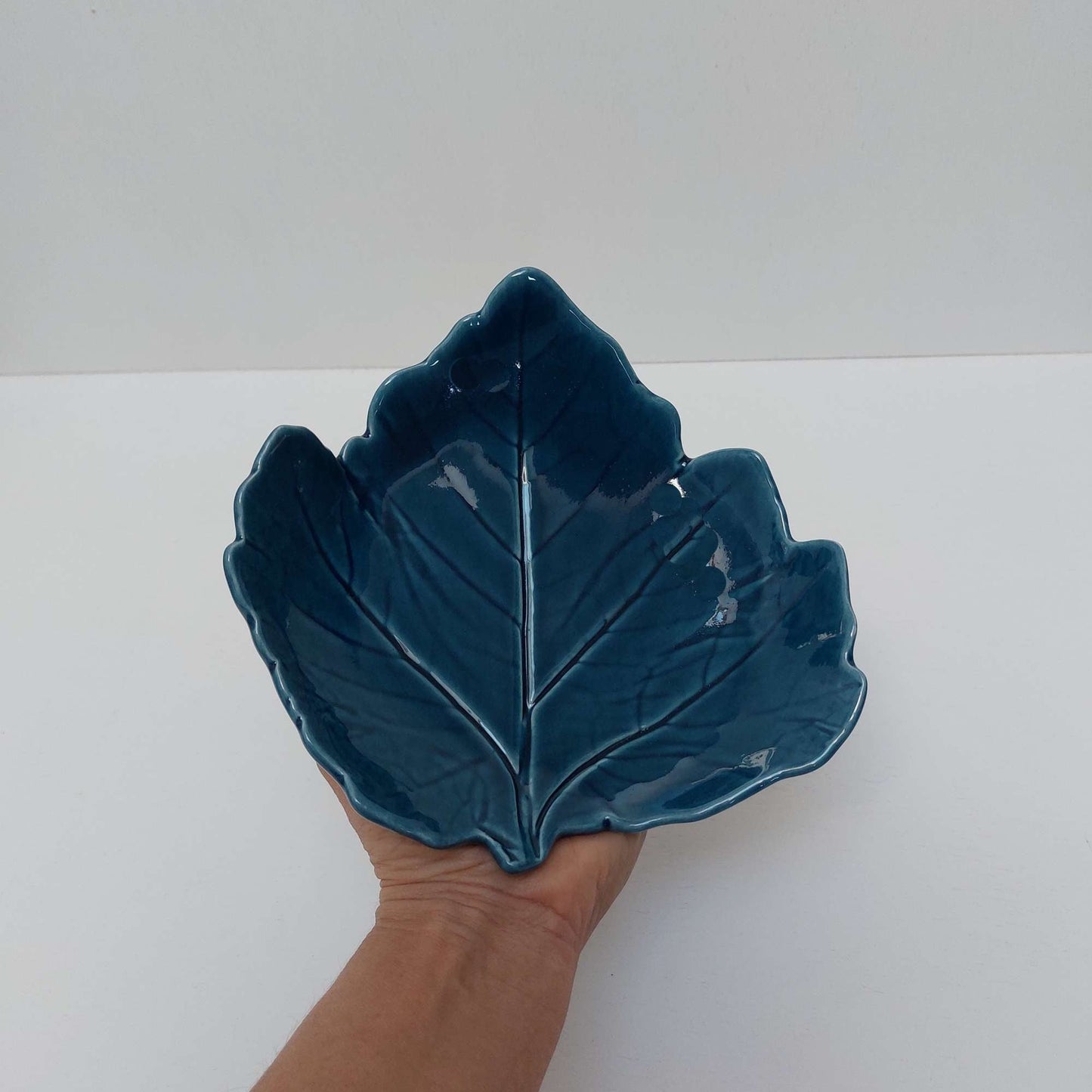 Jewelry tray, Decorative tray, Jewelry tray, Decorated oval tray for the bathroom| Ceramic soap dish