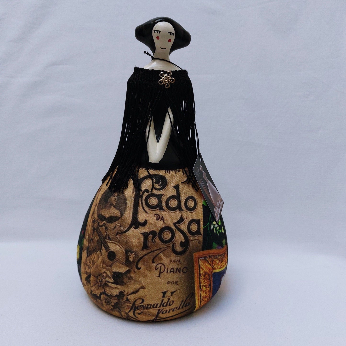 Fado singer figure, Fado figurine, Original Gift, Decorative ceramic doll, Typical Portuguese decorative Pottery