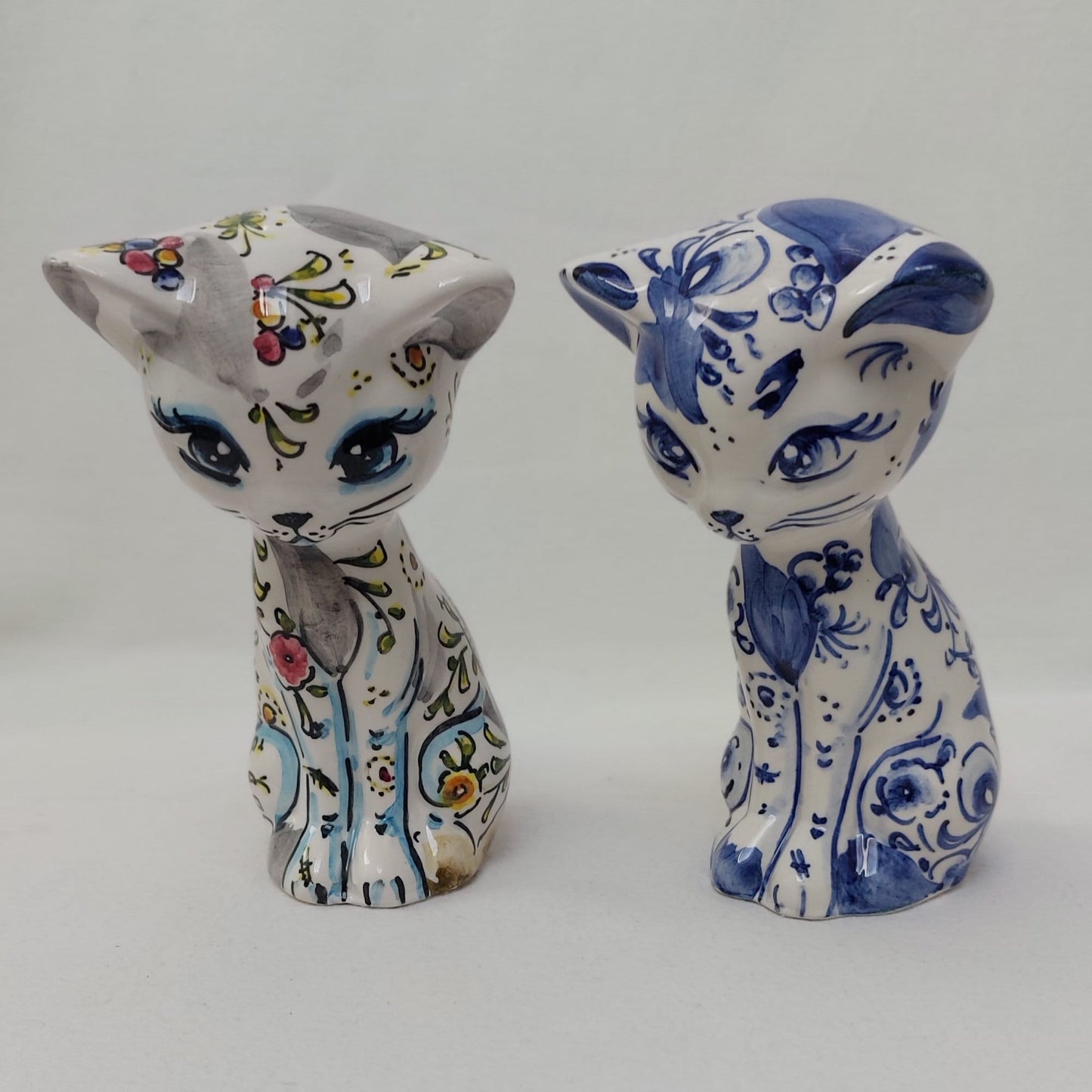 Set x2 Hand-painted ceramic cat statue, Birthday or Christmas gift, XS Ceramic Cat, Hand-painted Portuguese Ceramic Coimbra