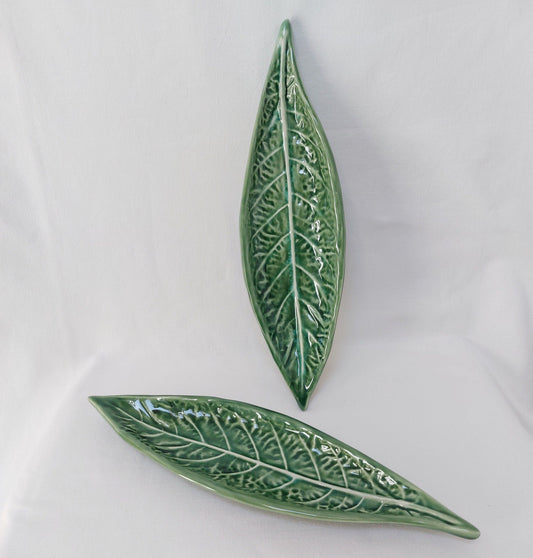 Set x2 Appetizer ceramic plate cabbage leaf, Portuguese Ceramic Appetizer Plate, Appetizer tray