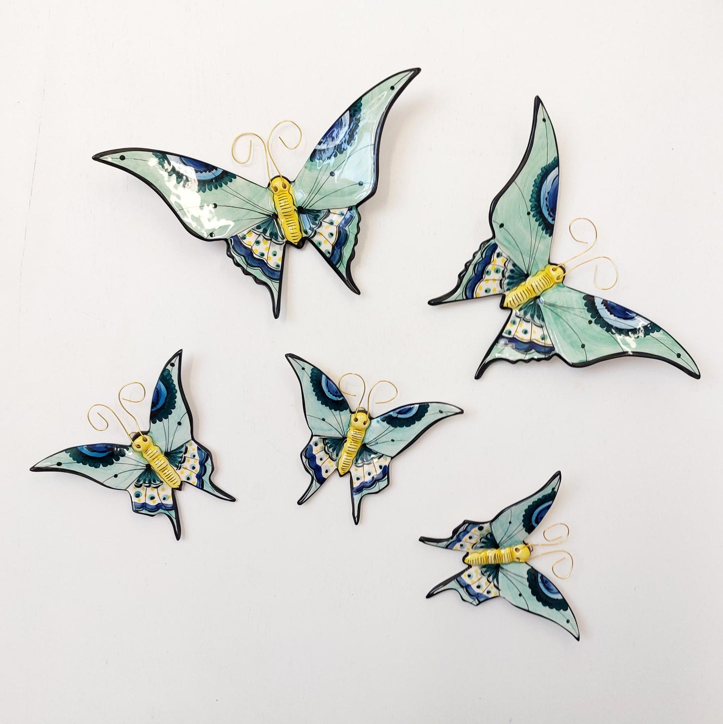 Hand-Painted Ceramic Butterfly Wall Art, 3D Butterfly Mural (Set of 5)