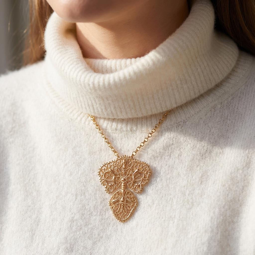 Gold Plated Portuguese Filigree Pendant Necklace | Minho Laça Jewelry