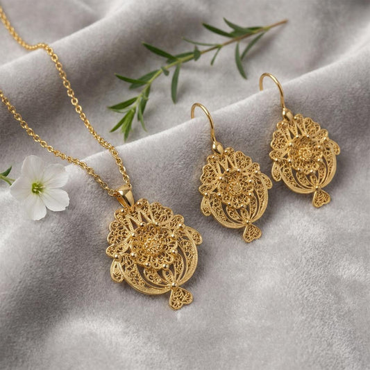Gold-Plated Portuguese Filigree Necklace and Earrings Set – Lace-Inspired Jewelry